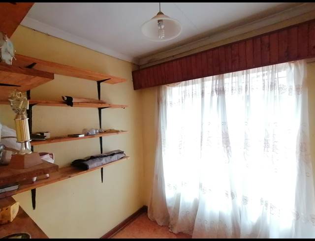 3 BEDROOM FREESTANDING SOLD IN KANANA